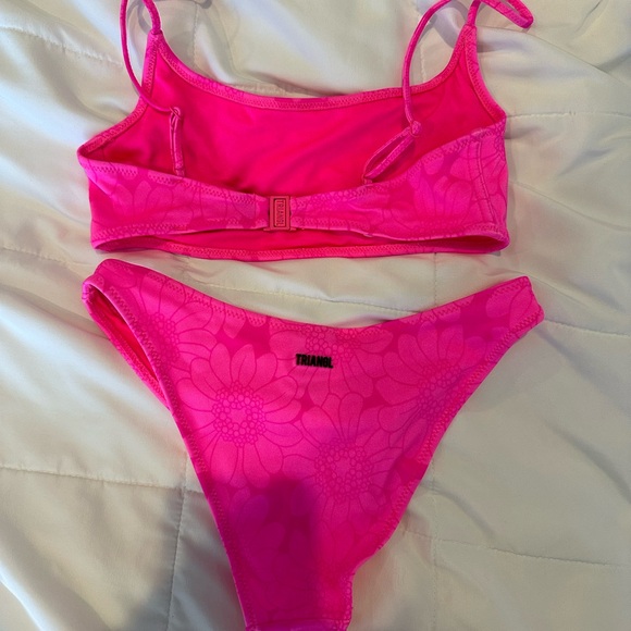 Triangl Hot Pink Matching Bikini Set - Picture 4 of 5